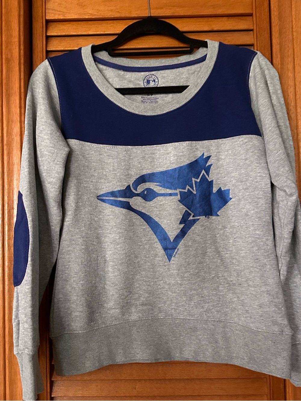 EUC Toronto Blue Jays sweatshirt